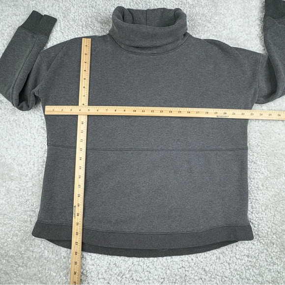 Athleta Cozy Karma Fleece Turtleneck Funnel Neck Sweater Oversize Grey small - Picture 7 of 8